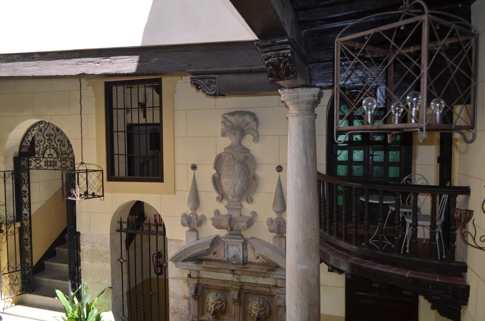 Palacio de Mariana Pineda Granada Exterior foto