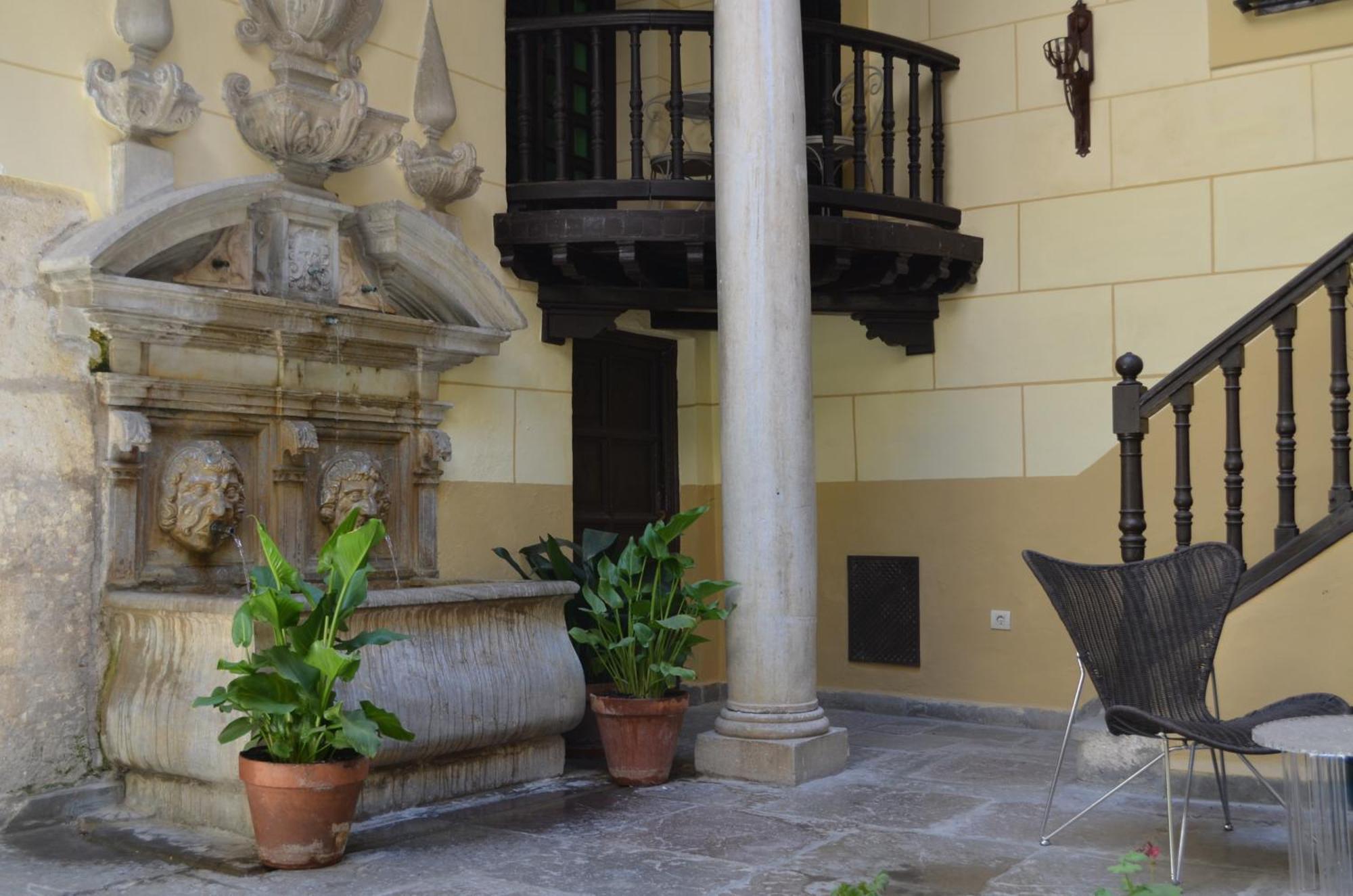 Palacio de Mariana Pineda Granada Exterior foto