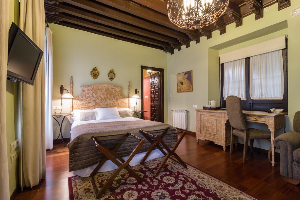 Palacio de Mariana Pineda Granada Habitación foto